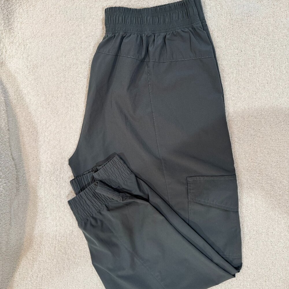 Apana Lightweight Jogger Pant